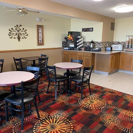 Budget Inn & Suites Nevada Екстер'єр фото