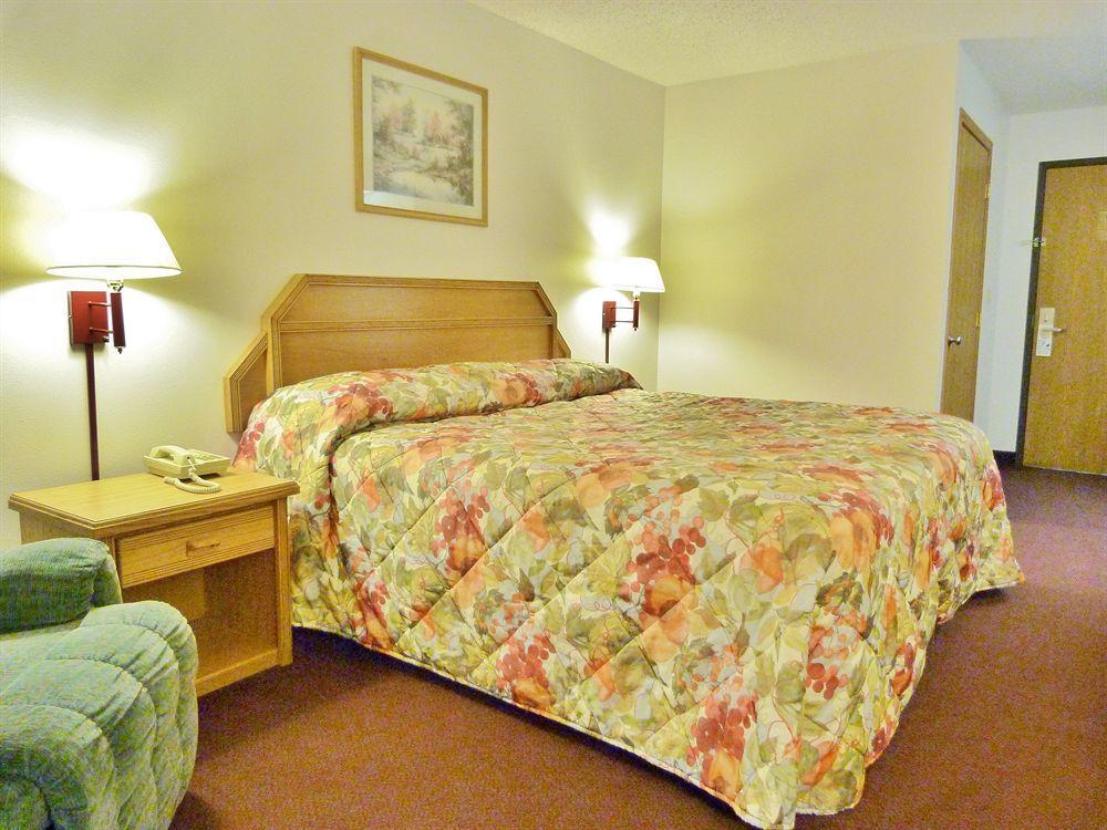 Budget Inn & Suites Nevada Екстер'єр фото