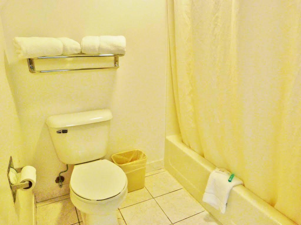Budget Inn & Suites Nevada Екстер'єр фото